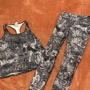 Fabletics Black and White Activewear Set
